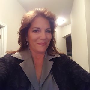 Meet your Posher, Gabrielle